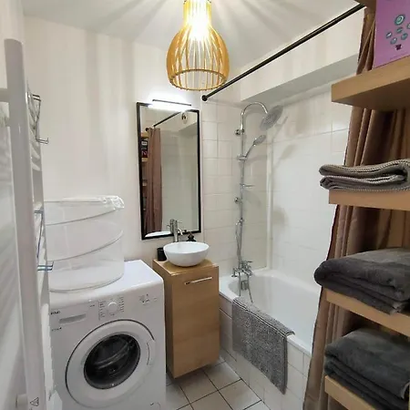 Jeu De Paume Apartment